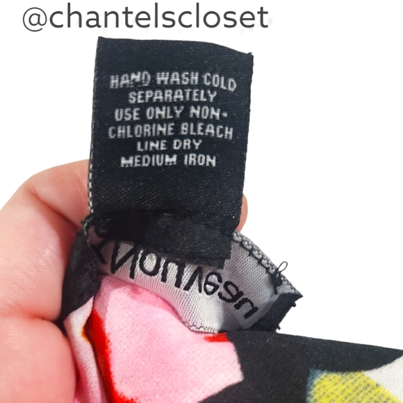 🏷2 For $20!!🏷Mix Nouveau Flower Sweater - Zip-up - LG Size - Thin and Breezy - Picture 5 of 5